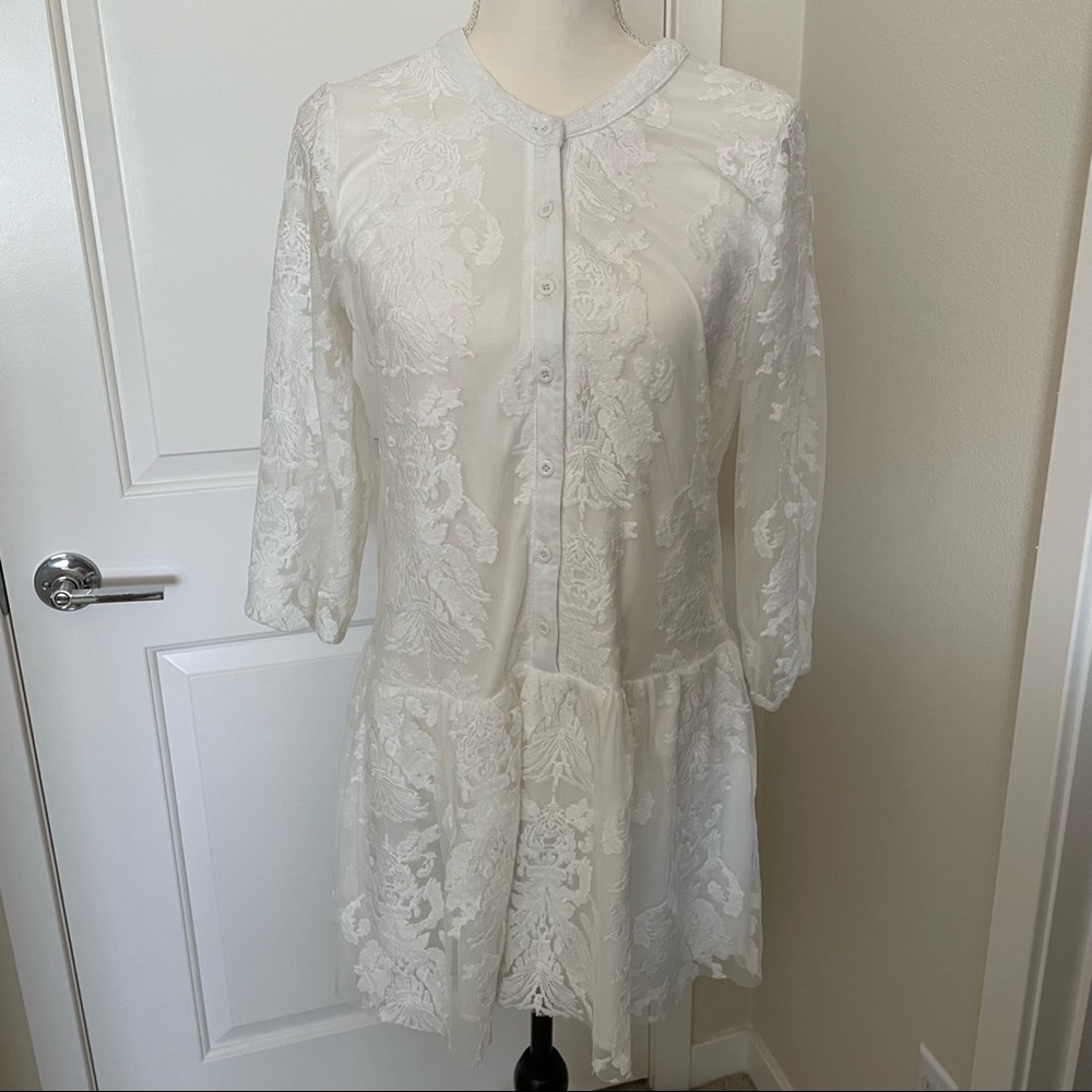 Lace dress